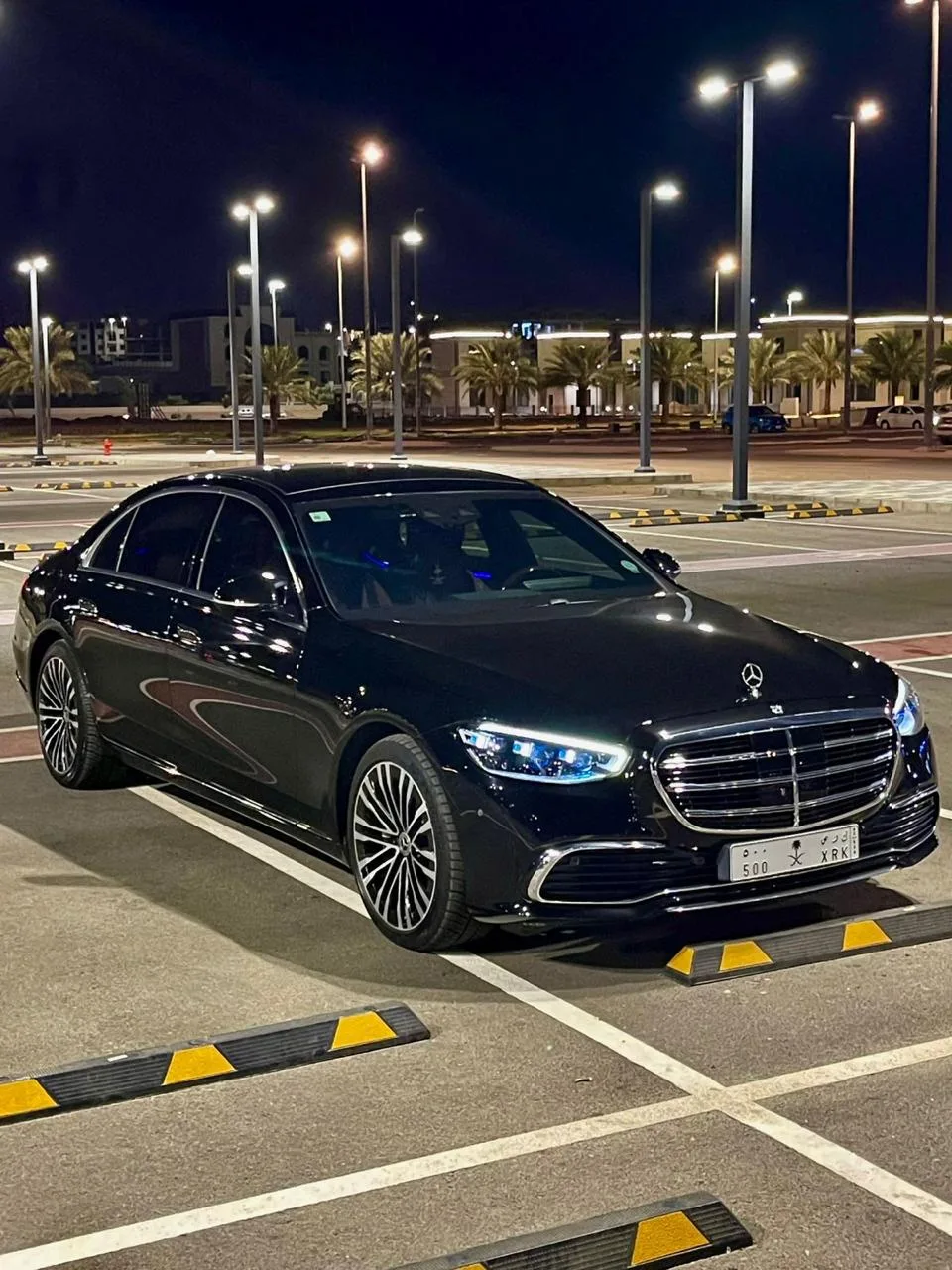 Mercedes S-Class VIP — Taxi Saudi Arabia